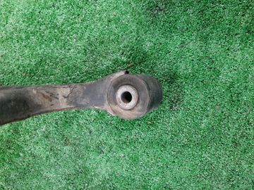 РЫЧАГ НА HONDA ACTY TRUCK HA9 E07Z