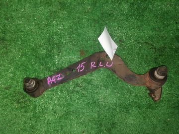 РЫЧАГ НА LEXUS NX300 AGZ15 8AR-FTS