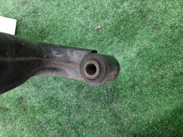 РЫЧАГ НА TOYOTA SPACIO AE111 4A-FE