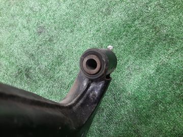 РЫЧАГ НА TOYOTA SPACIO AE111 4A-FE