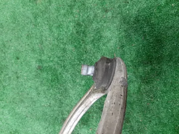 РЫЧАГ НА NISSAN FUGA Y50 VQ35DE