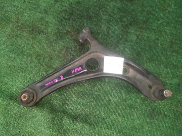 РЫЧАГ НА TOYOTA PORTE NNP11 1NZ-FE