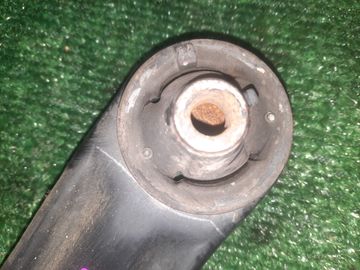 РЫЧАГ НА TOYOTA PORTE NNP11 1NZ-FE