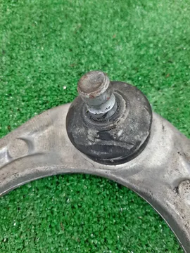 РЫЧАГ НА NISSAN FUGA Y50 VQ35DE