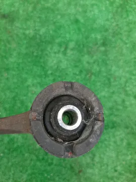 РЫЧАГ НА TOYOTA ARISTO JZS160 2JZ-GE