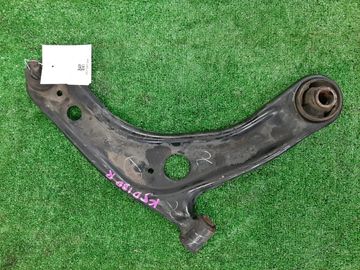 РЫЧАГ НА TOYOTA VITZ KSP130 1KR-FE