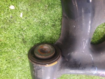 РЫЧАГ НА HONDA FIT GR1 L13B