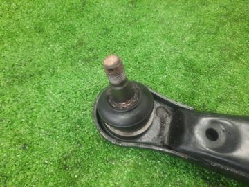 РЫЧАГ НА TOYOTA PROGRES JCG10 1JZ-GE