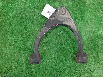 РЫЧАГ НА TOYOTA PROGRES JCG11 2JZ-GE