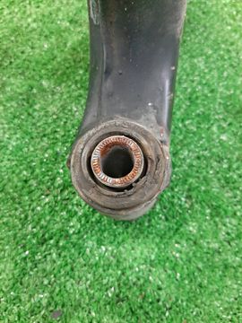 РЫЧАГ НА TOYOTA SPRINTER AE104 4A-FE