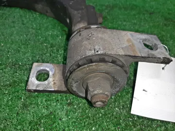 РЫЧАГ НА SUBARU LEGACY BH5 EJ20E