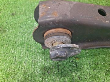 РЫЧАГ НА TOYOTA DYNA YY101 3Y