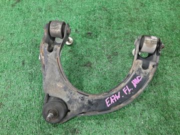 РЫЧАГ НА MITSUBISHI LEGNUM EA7W 4G94