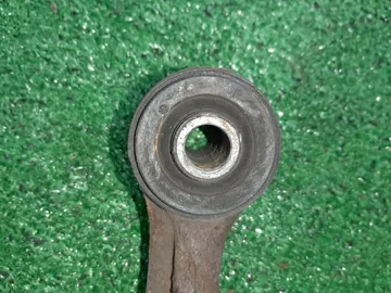 РЫЧАГ НА SUZUKI ESCUDO TX92W H27A