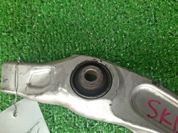 РЫЧАГ НА NISSAN STAGEA M35 VQ25DD