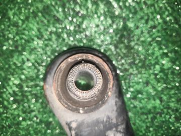 РЫЧАГ НА TOYOTA COROLLA  AXIO NZE144 1NZ-FE