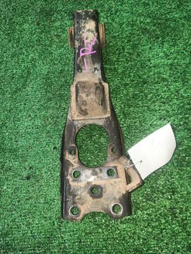 РЫЧАГ НА TOYOTA LITE ACE KM51 5K