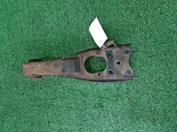 РЫЧАГ НА TOYOTA LITE ACE KM51 5K