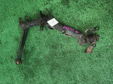 РЫЧАГ НА TOYOTA COROLLA  AXIO NZE144 1NZ-FE