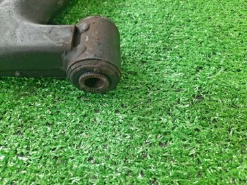 РЫЧАГ НА TOYOTA CELICA ST202 3S-FE