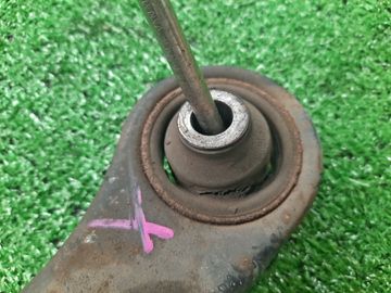 РЫЧАГ НА MITSUBISHI MIRAGE DINGO CQ2A 4G15