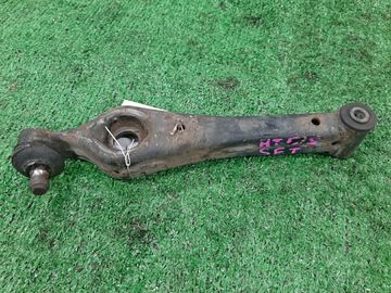 РЫЧАГ НА SUZUKI SWIFT HT51S M13A