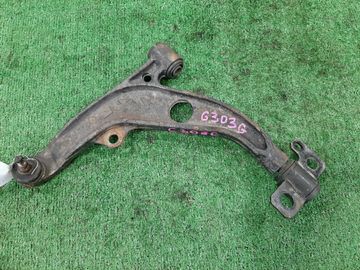 РЫЧАГ НА DAIHATSU PYZAR G303G HE-EG