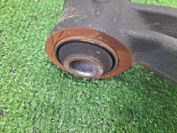 РЫЧАГ НА ISUZU ELF NHR85 4JJ1