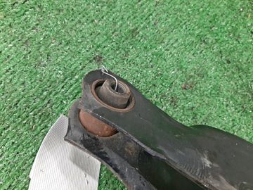 РЫЧАГ НА MITSUBISHI LANCER CEDIA CS6A 4G94