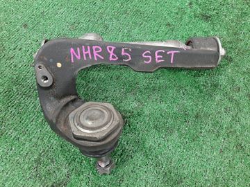 РЫЧАГ НА ISUZU ELF NHR85 4JJ1