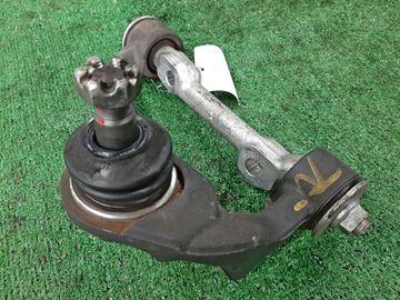 РЫЧАГ НА ISUZU ELF NHR85 4JJ1