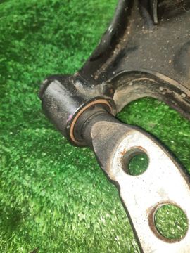 РЫЧАГ НА NISSAN LIBERTY RM12 QR20DE