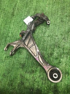 РЫЧАГ НА HONDA LEGEND KB1 J35A