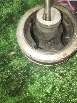 РЫЧАГ НА HONDA LEGEND KB1 J35A