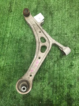 РЫЧАГ НА SUBARU LEVORG VM4 FB16