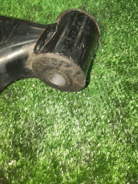 РЫЧАГ НА SUZUKI CARRY TRUCK DA16T R06A