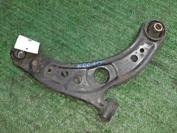 РЫЧАГ НА TOYOTA PASSO KGC10 1KR-FE