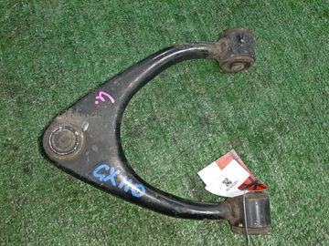 РЫЧАГ НА TOYOTA MARK II BLIT GX110W 1G-FE