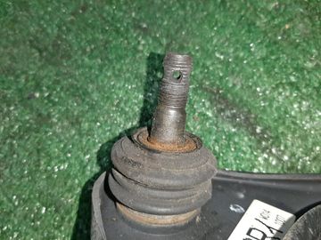 РЫЧАГ НА TOYOTA MARK II BLIT GX110W 1G-FE