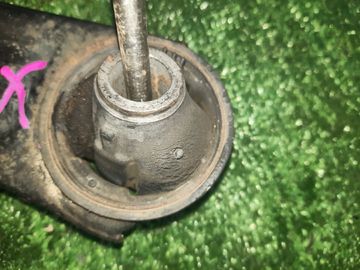 РЫЧАГ НА TOYOTA PASSO KGC30 1KR-FE