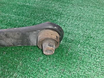 РЫЧАГ НА TOYOTA COROLLA FIELDER ZRE144G 2ZR-FE