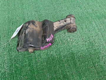 РЫЧАГ НА NISSAN BLUEBIRD HU14 SR20DE