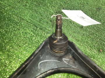 РЫЧАГ НА TOYOTA CROWN GRS180 4GR-FSE