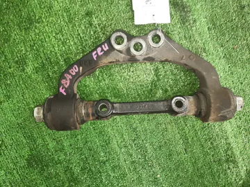 РЫЧАГ НА MITSUBISHI CANTER FBA00 4P10