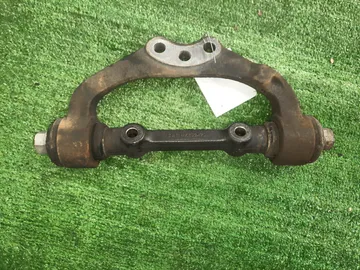 РЫЧАГ НА MITSUBISHI CANTER FBA00 4P10