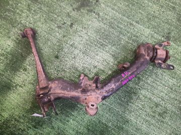 РЫЧАГ НА TOYOTA AVENSIS AZT251 2AZ-FSE