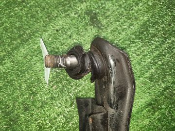 РЫЧАГ НА NISSAN BLUEBIRD QU14 QG18DE