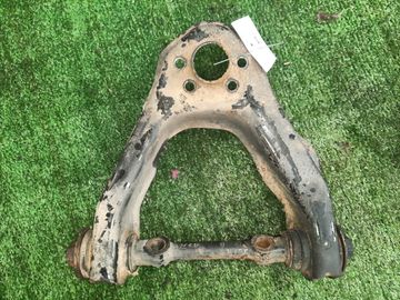 РЫЧАГ НА NISSAN DATSUN BMD21 TD27T