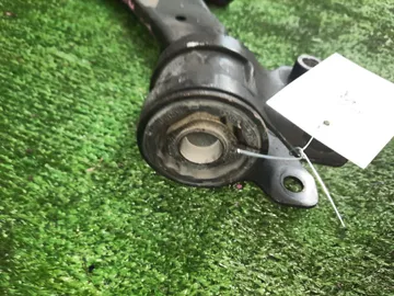 РЫЧАГ НА MAZDA AXELA BK5P ZY-VE