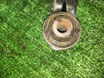 РЫЧАГ НА MAZDA AXELA BK5P ZY-VE